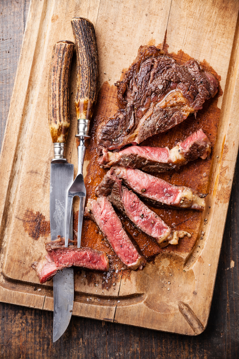 all-about-flatiron-steaks-meathacker